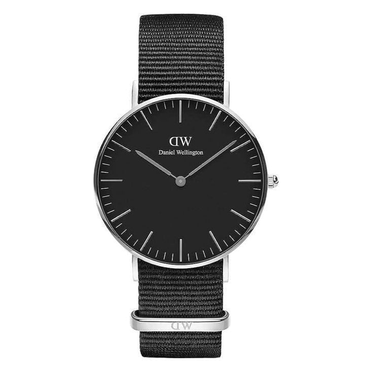 Daniel Wellington DW00100149 Classic Analog Watch for Men