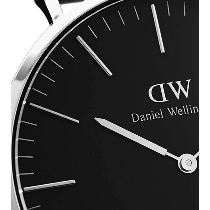 Daniel Wellington Classic Men Black Round Dial Analog Watch - DW00100133K