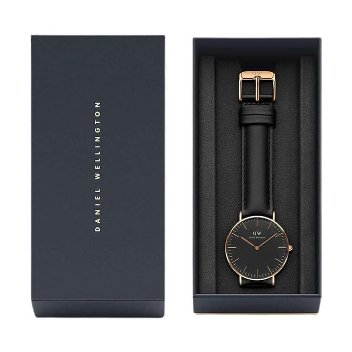Classic Unisex Black Round Dial Analog Watch - DW00100139K