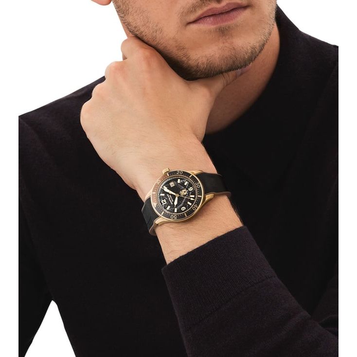 133300 Iced Sea Automatic Date