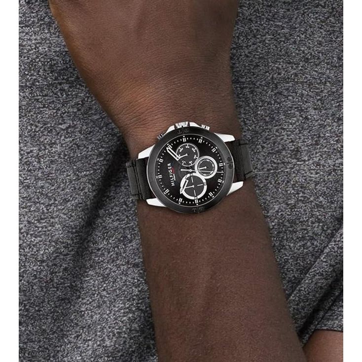 NETH1791894 Harley Analog Watch for Men