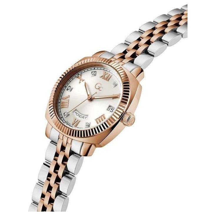 Gc Z44003L1MF Flair Coussin Lady Analog Watch for Women