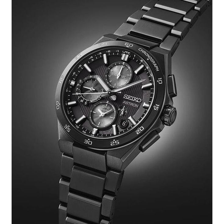 Astron GPS SOLAR Chronograph Men 43.3 mm SSH155J1