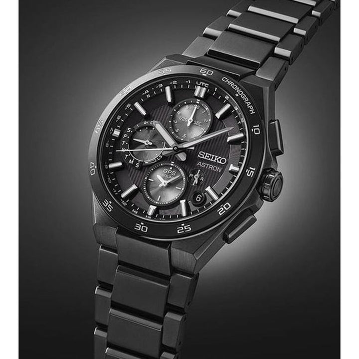 Astron GPS SOLAR Chronograph Men 43.3 mm SSH155J1