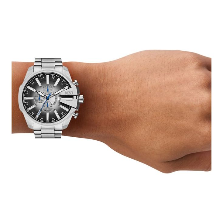 Mega Chief Slim Quartz Chronograph Men 48 mm DZ4686