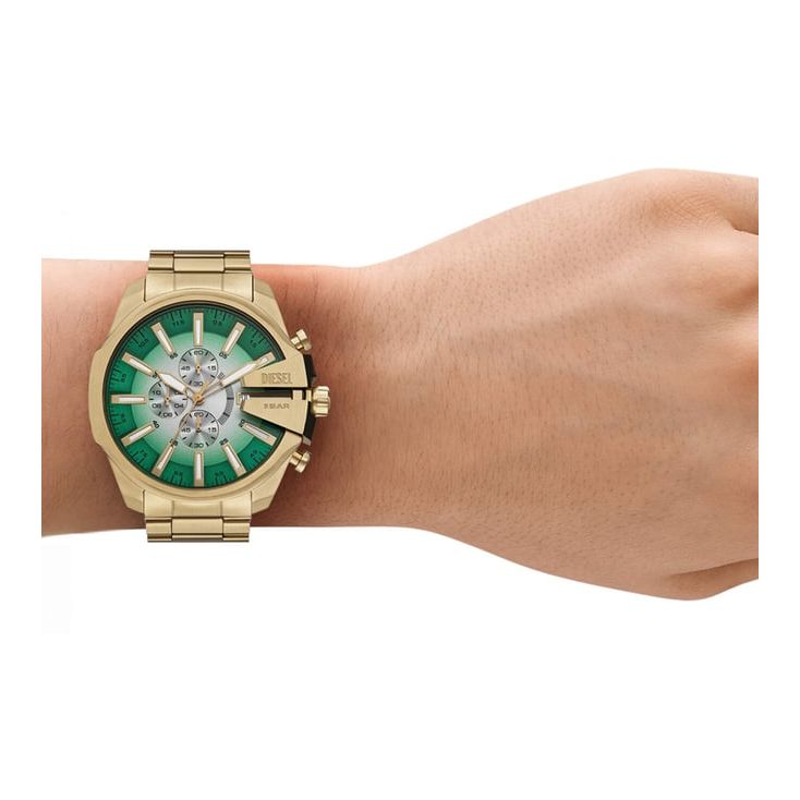 Mega Chief Slim Quartz Chronograph Men 48 mm DZ4684