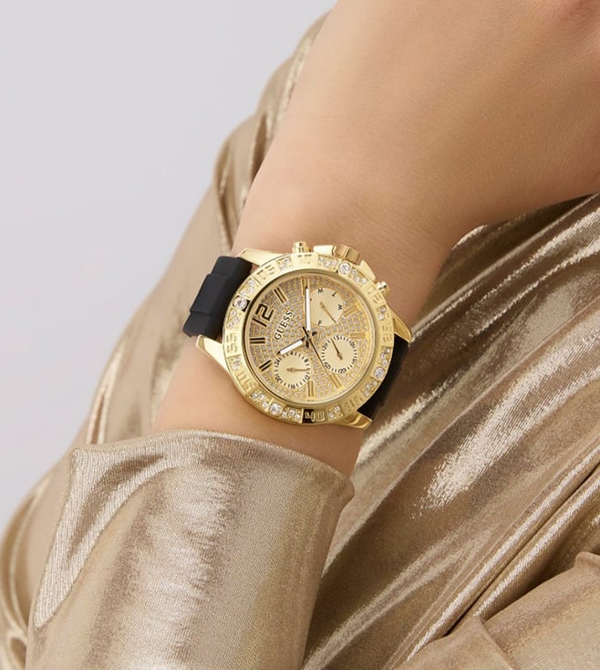 https://img.tatacliq.com/images/i28//658Wx734H/MP000000028939997_658Wx734H_202510290213438.jpeg