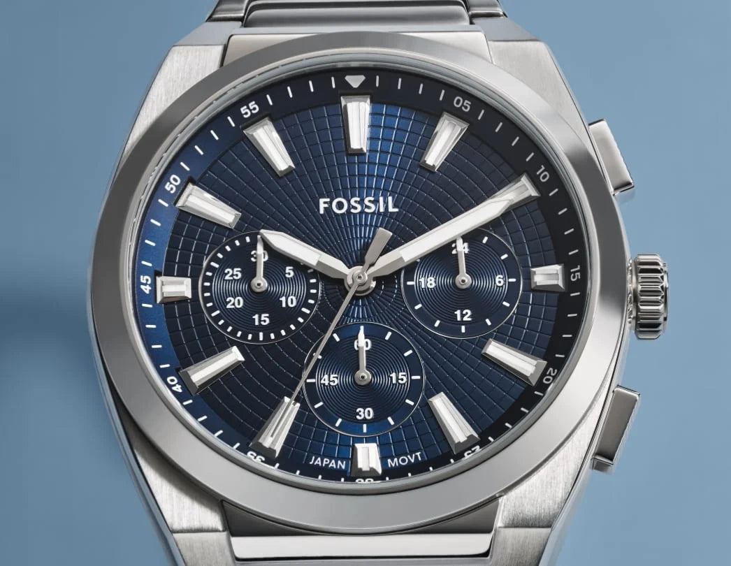 https://www.fossil.com/on/demandware.static/-/Library-Sites-FossilSharedLibrary/default/dw2f51933b/2025/HO25/set_10272025_global_pdp_plus/everett/NS25_PDP+_Icons_1_Everett_M.jpg