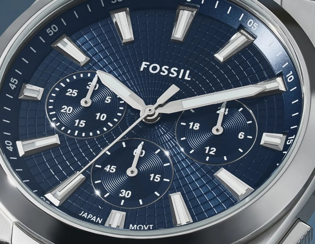 https://www.fossil.com/on/demandware.static/-/Library-Sites-FossilSharedLibrary/default/dw531e2db9/2025/HO25/set_10272025_global_pdp_plus/everett/NS25_PDP+_Icons_2_Everett_M.jpg