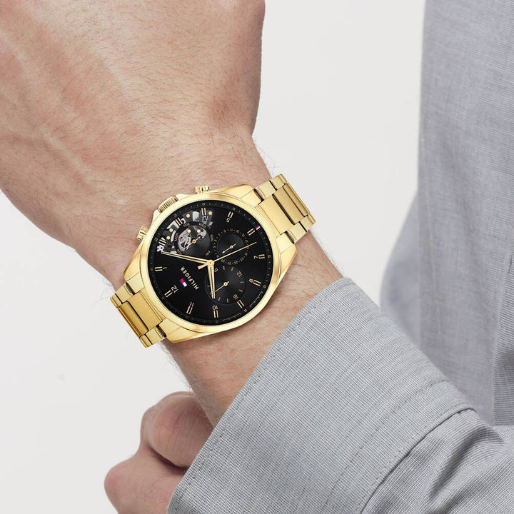 https://www.titan.co.in/dw/image/v2/BKDD_PRD/on/demandware.static/-/Sites-titan-master-catalog/default/dw7ba6b3bf/images/Helios/Catalog/TH1710447_4.jpg