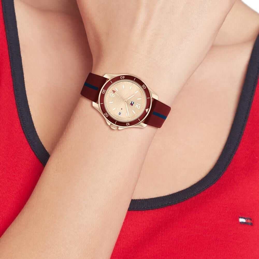 Tommy Hilfiger Quartz Analog Rose Gold Dial Silicone Strap Watch For Women