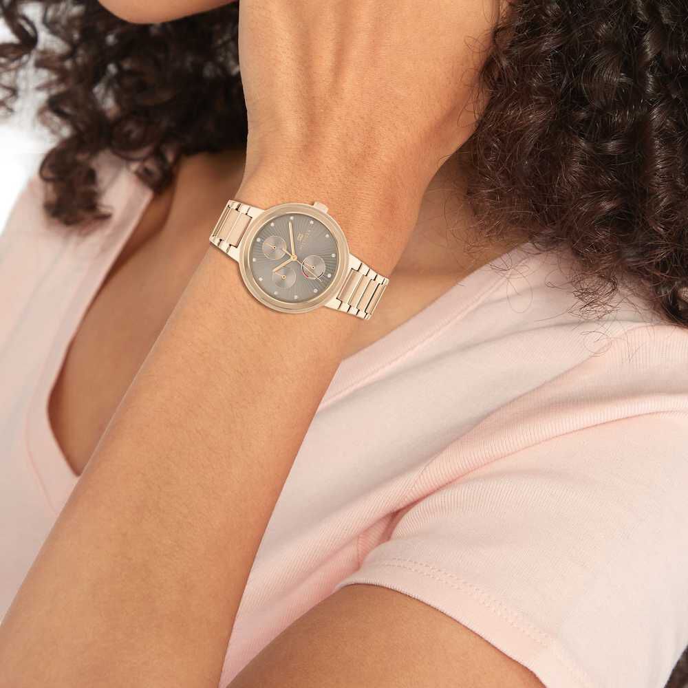 Tommy Hilfiger Quartz Analog Brown Dial Stainless Steel Strap Watch For Women