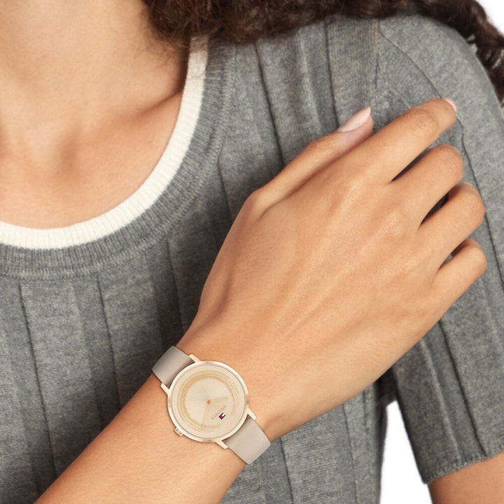 Tommy Hilfiger Quartz Multifunction Rose Gold Dial Leather Strap Watch For Women