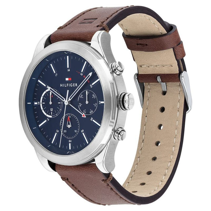 https://www.titan.co.in/dw/image/v2/BKDD_PRD/on/demandware.static/-/Sites-titan-master-catalog/default/dw854cd2bc/images/Helios/Catalog/TH1791741_2.jpg?sw=800&amp;sh=800