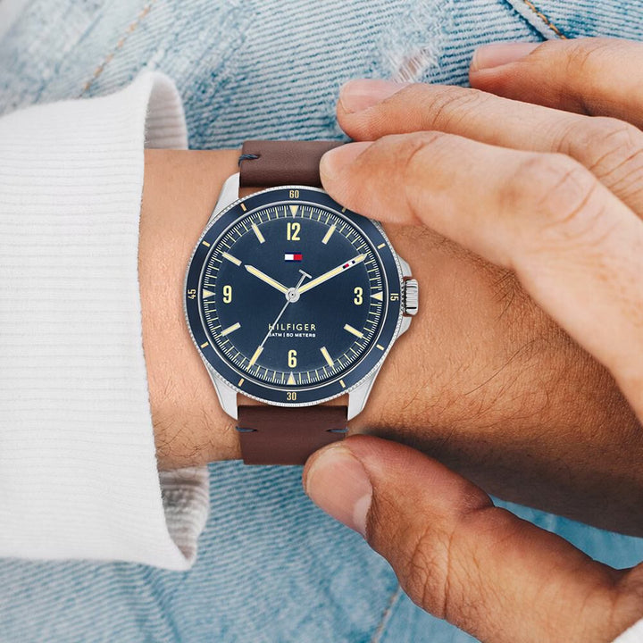 Tommy Hilfiger Quartz Analog Blue Dial Leather Strap Watch For Men