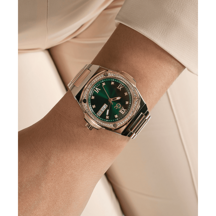 Gc Coussin Shape Lady Large Size Metal Y98010L9MF