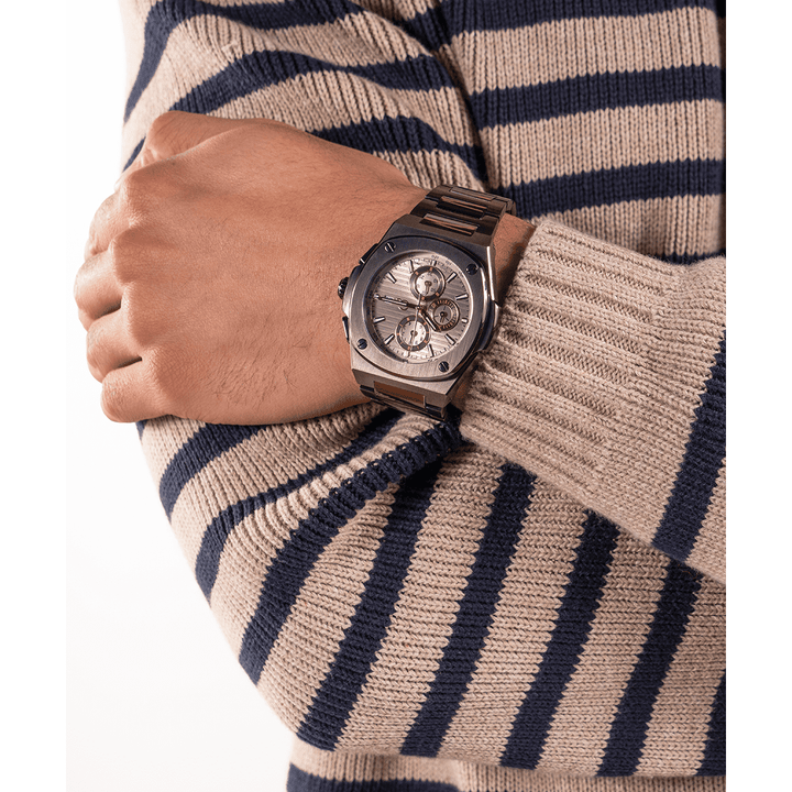 Gc Coussin Shape Chrono Metal Y99013G1MF