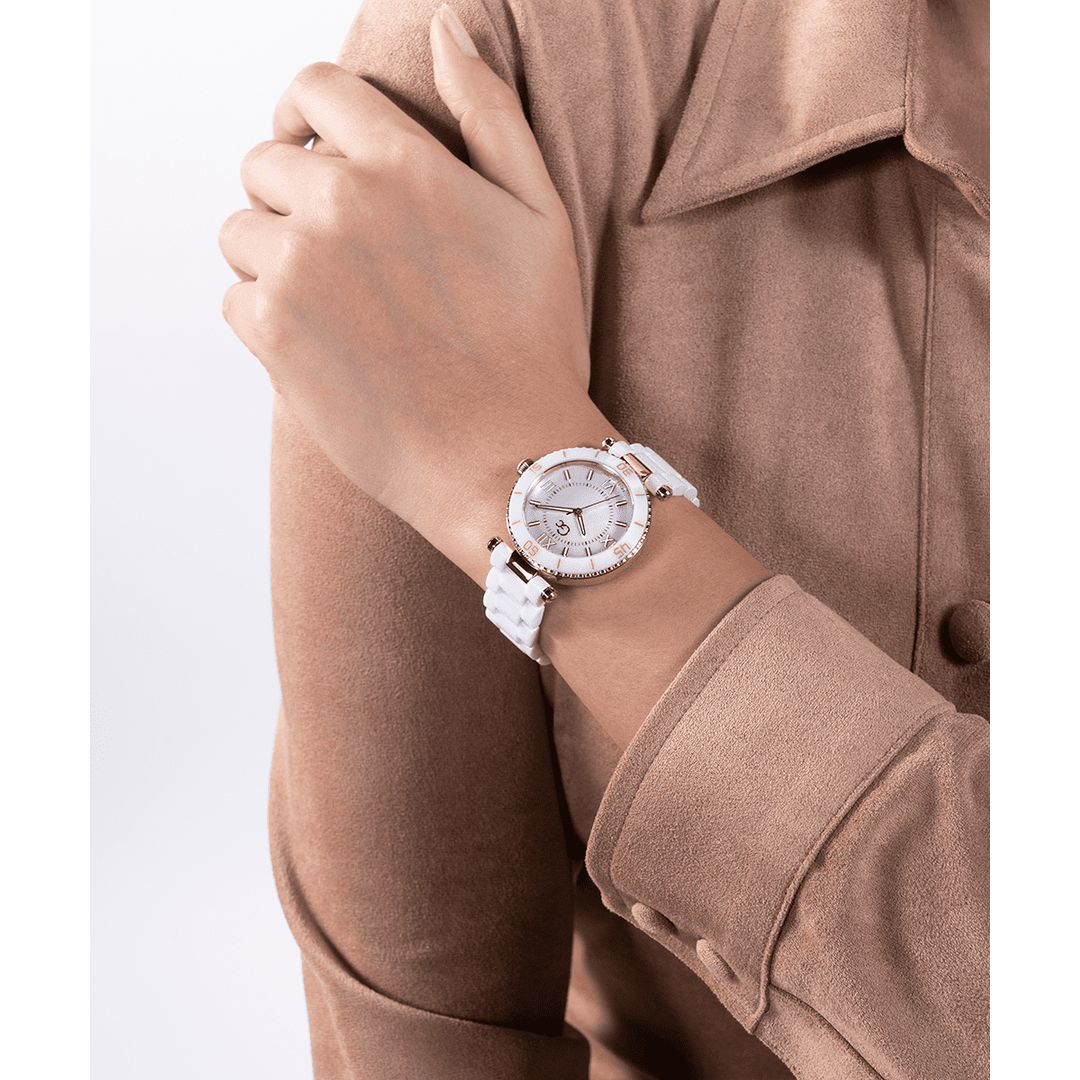 Gc Muse Mid Size Ceramic Z05007L1MF