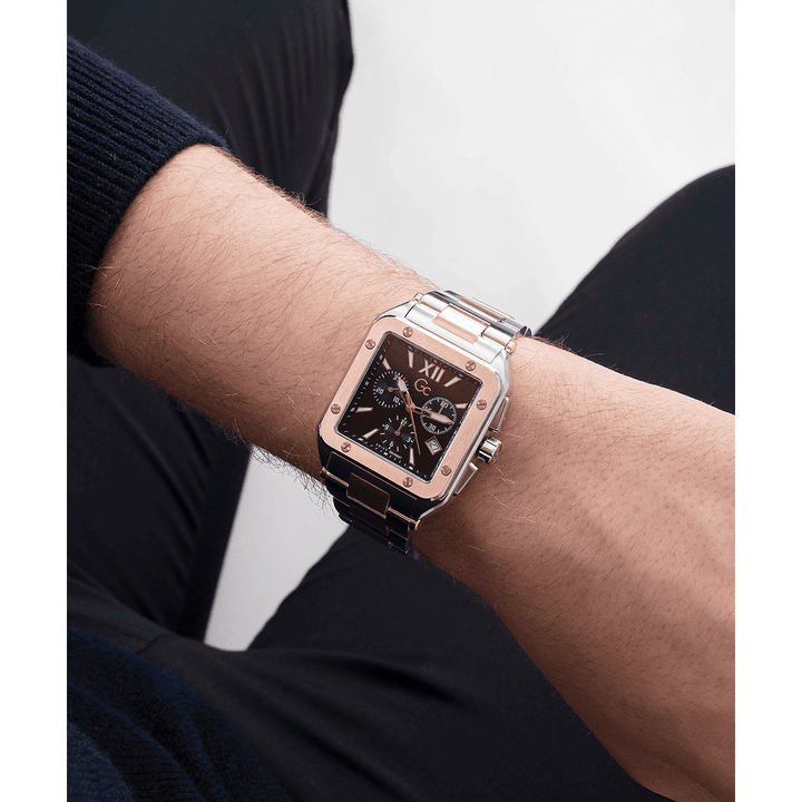 Gc Couture Square Mens Chrono Metal Z08001G2MF