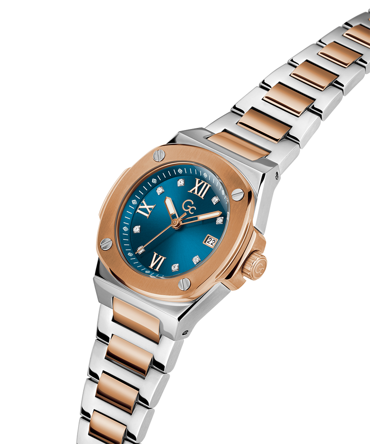 Gc Watch Coussin Shape Mini Z12011L7 Blue Dial Women&