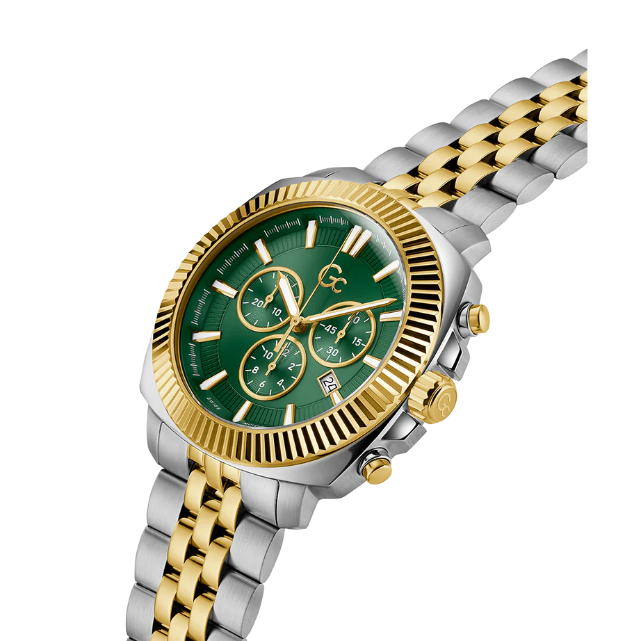 Gc Flair Coussin Chronograph Watch for Men Z46002G9MF