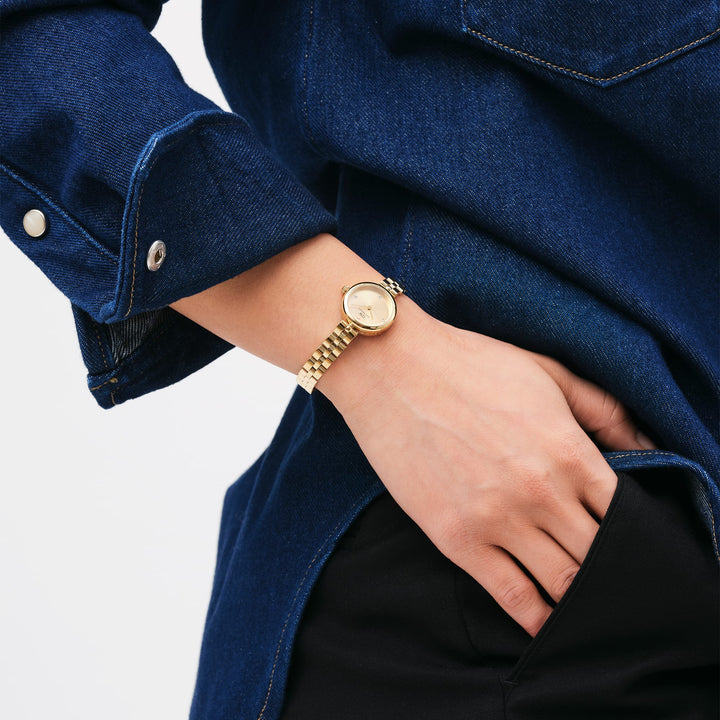 Elegant 22mm Gold Unitone Watch for Women – Daniel Wellington