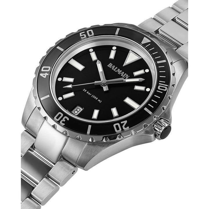 Elegant Swiss Quartz Men’s Watch with Sapphire Crystal