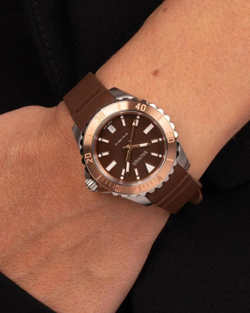 Balmain Ophrys B46385255 Brown Dial Women&
