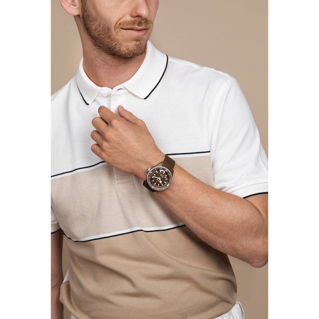 Rado Captain Cook High-Tech Ceramic Diver R32130318