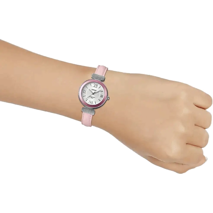 Casio A1139 LTP-E405L-4AVDF Enticer Ladies