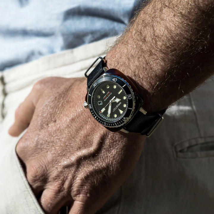 Briston Clubmaster Diver 21644.SA.T.1.NB Black Dial Men&