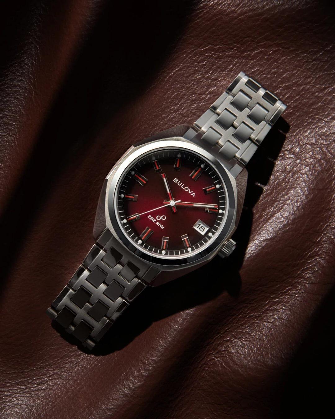 Bulova Classic BUL 96B401 Red Dial Men&