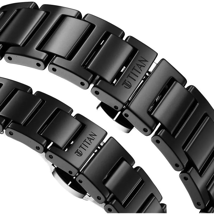 Titan Edge Pair Black Dial Ceramic Strap Couple Watch nu16962653nc01