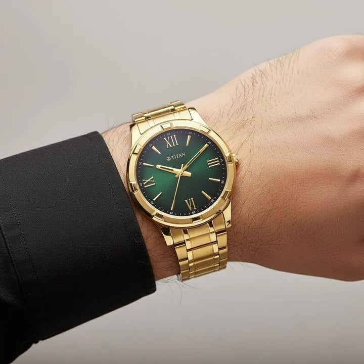 Titan Karishma 10058ym04 Green Dial Men&
