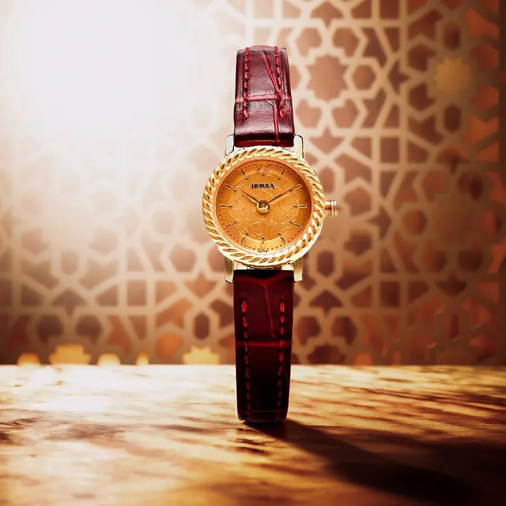 Titan Nebula Vintage 18k Gold Analog Women&