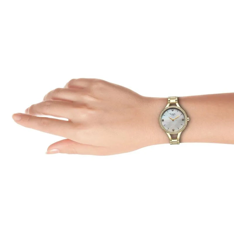 Titan Raga Showstopper Quartz Analog Women&