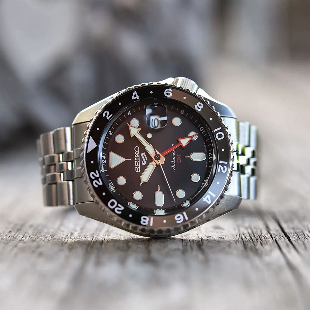 SEIKO 5 Sports ‘Black Grape’ GMT SKX RE-Interpretation - SSK001K1