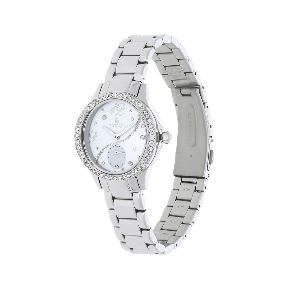 Buy Online Titan Quartz Analog Silver Dial Metal Strap Watch for Women -  nr2593sm04 | Titan