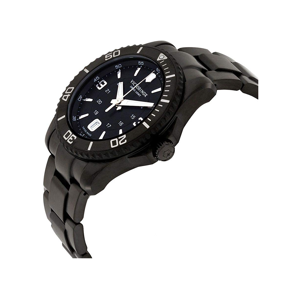 Victorinox maverick black dial online