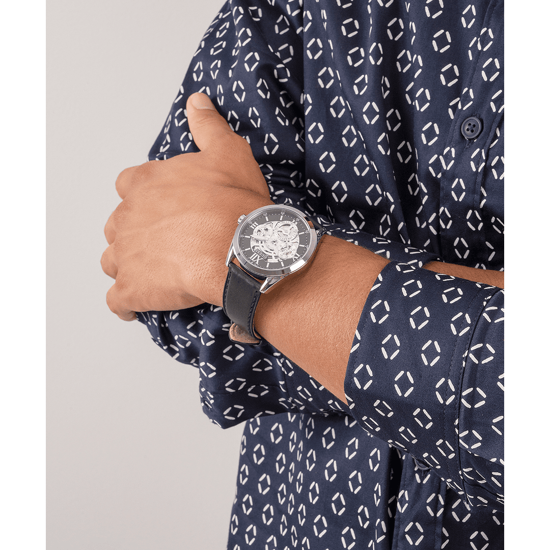 GUESS Mens Black Silver Tone Multi-Function Watch