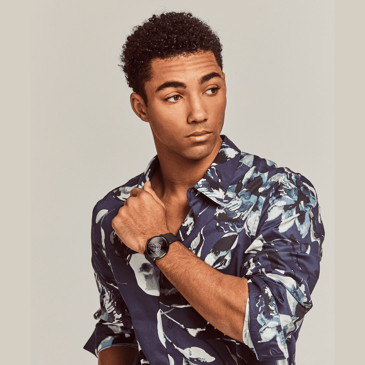 GUESS Mens Black Analog Watch